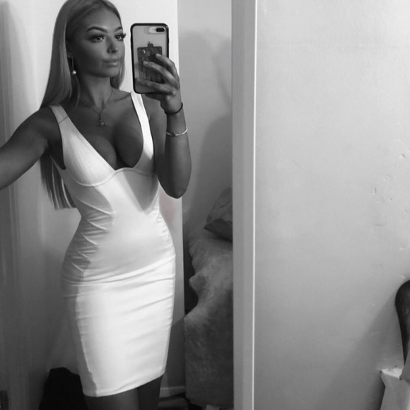 NWT Oh Polly White Suede Underwire Dress - Picture 10 of 10